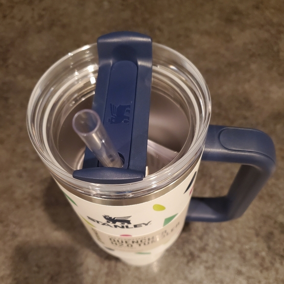 Stanley 40 Oz Quencher - Picture 3 of 4